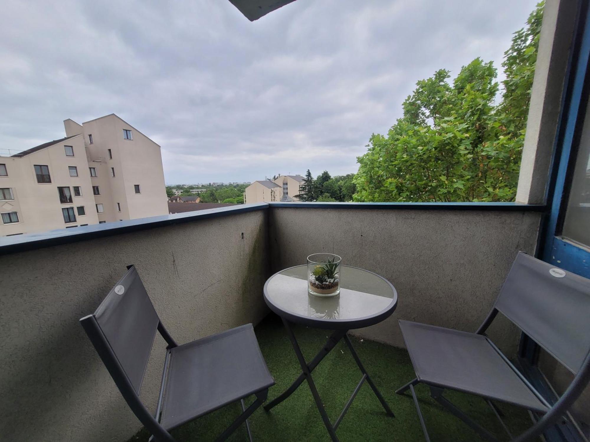 Parisian Retreat Pour 5 Personnes - 12 Min De Paris - Proche Gare Διαμέρισμα Deuil-la-Barre Εξωτερικό φωτογραφία